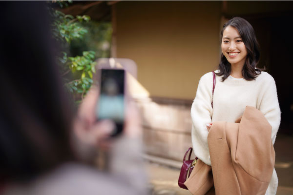 建物と人物の両方がしっかり写る撮り方-イメージ